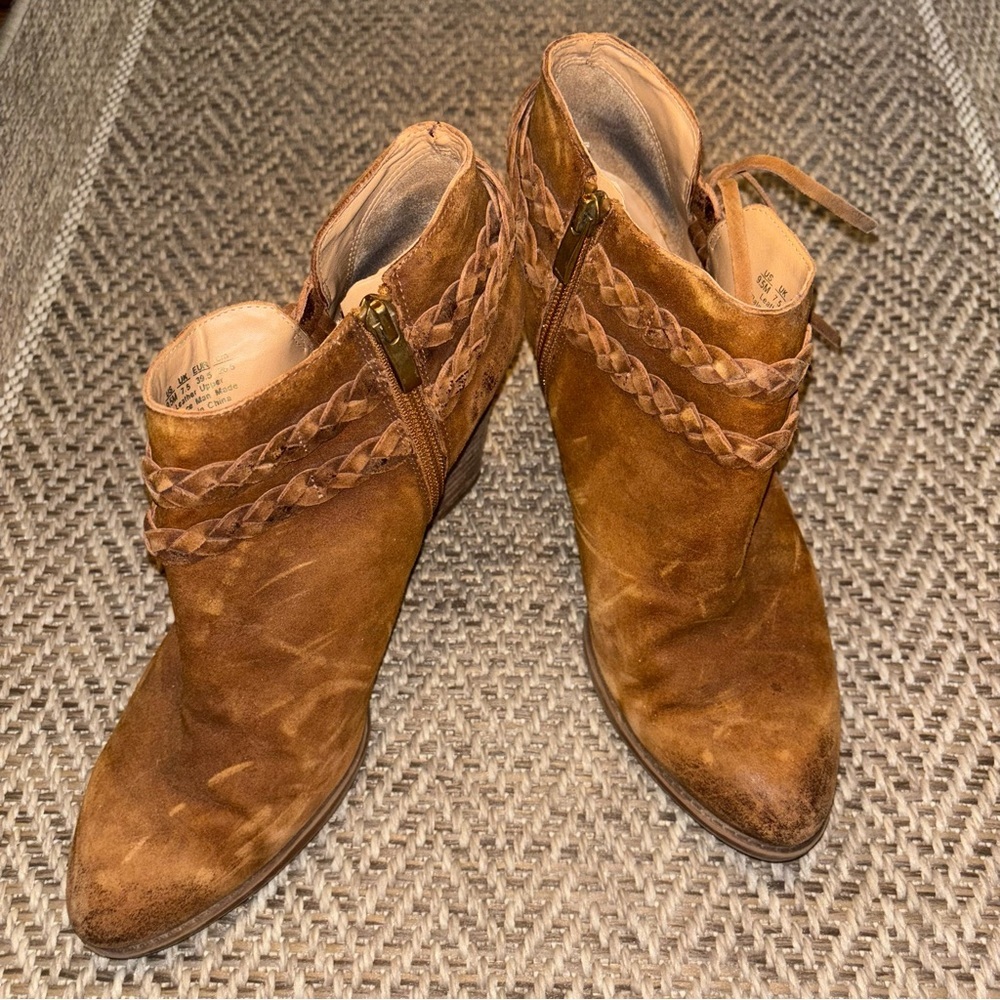 FRANCO SARTO Loni Wedge Booties Suede Size 9.5 - Picture 2 of 8